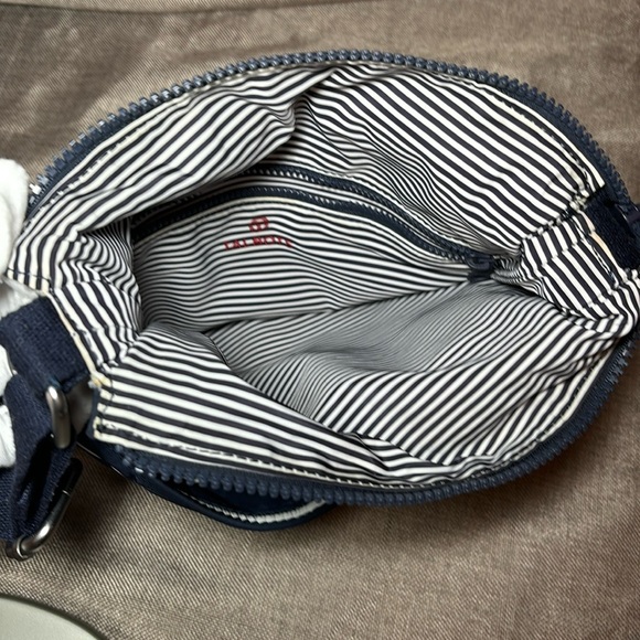 Talbots Crossbody bag 10”x11” - Picture 6 of 6